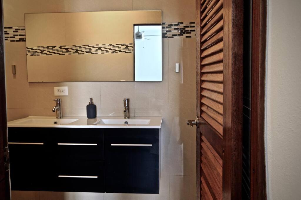 Casa Carmen Culebra- Suez Apartment Isla Culebra Екстериор снимка